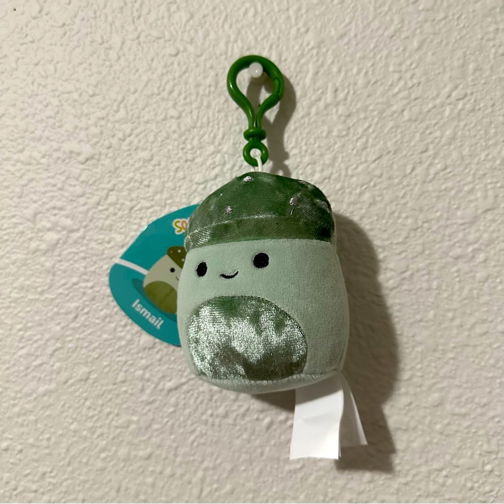 SQUISHMALLOWS Ismail the Velvet Mushroom Clip-on 3.5in NWT